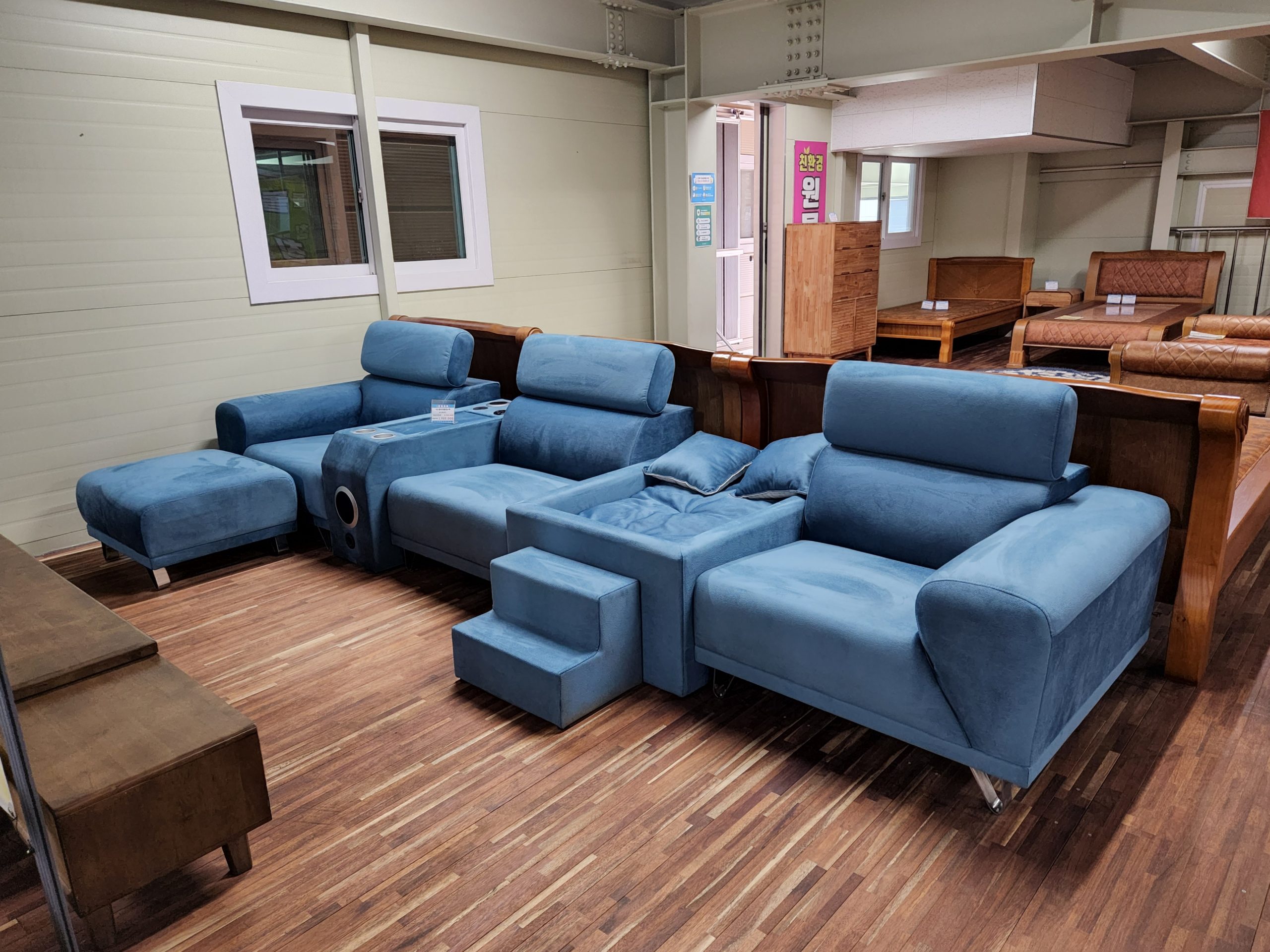 KakaoTalk_20220603_115535489_05 (1)