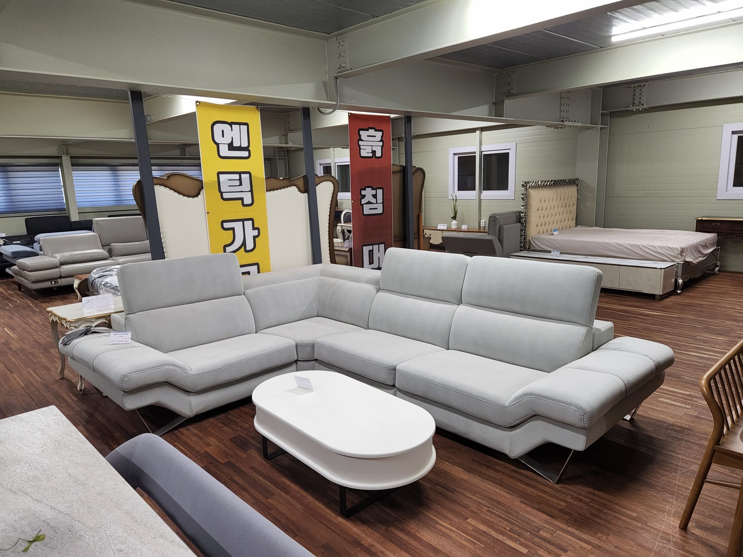 KakaoTalk_20220603_115535489_07