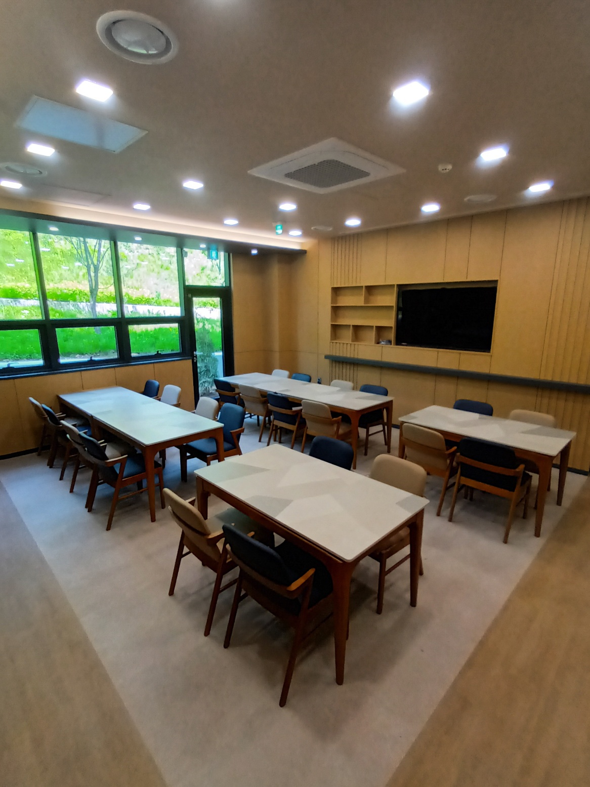 KakaoTalk_20230512_093437469_05